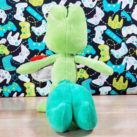 Jazwares Pokemon TREECKO 8" S1 Rare Ultrasoft Collectible Nintendo Plush Toy NWT - Picture 4 of 11